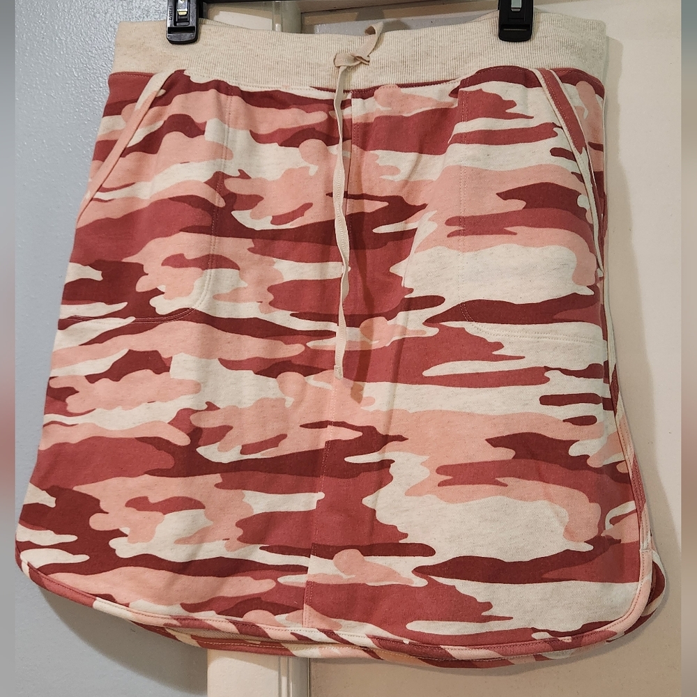 Talbots Women's Pink Camo Skirt, Size L